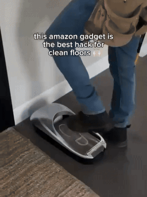Car-Style Shoe Cover Dispenser ©